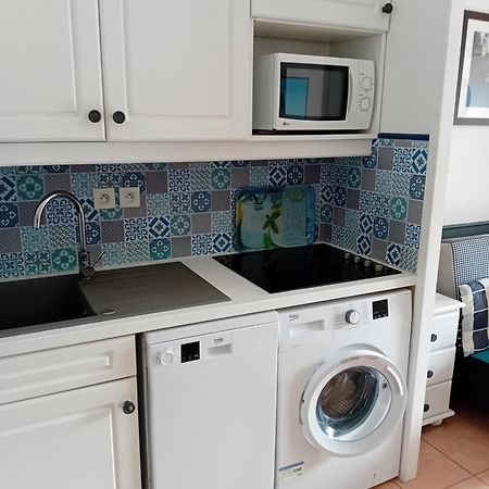 Appartement T2 Avec Piscine A 100 M De La Plage Six-Fours-les-Plages Buitenkant foto